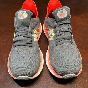 NEW BALANCE PHANTOM/NEO FLAME MENS RUNNER SHOES SIZE 8.5